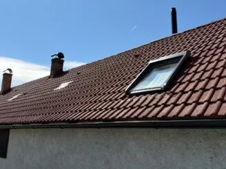 Realizace - Žaluzie Malina - Stínění, vrata, dveře.